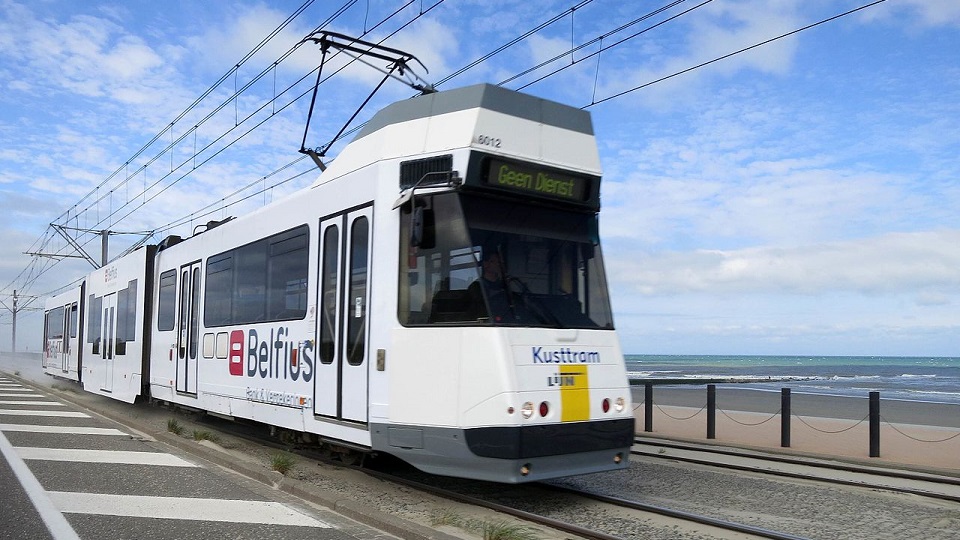 Coast tram in Belgium, source: Wikipedia