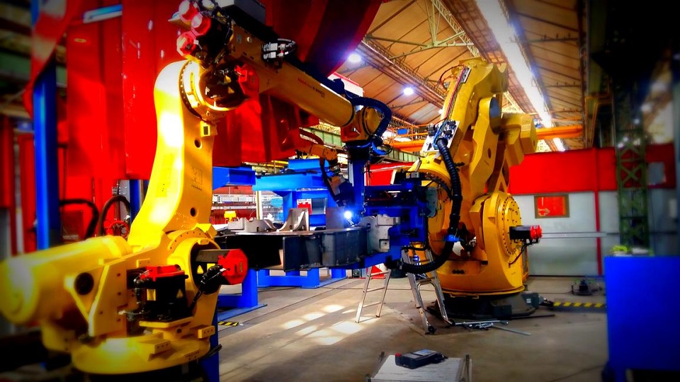 Alstom high-capacity welding robot in Le Creusot, source: Alstom