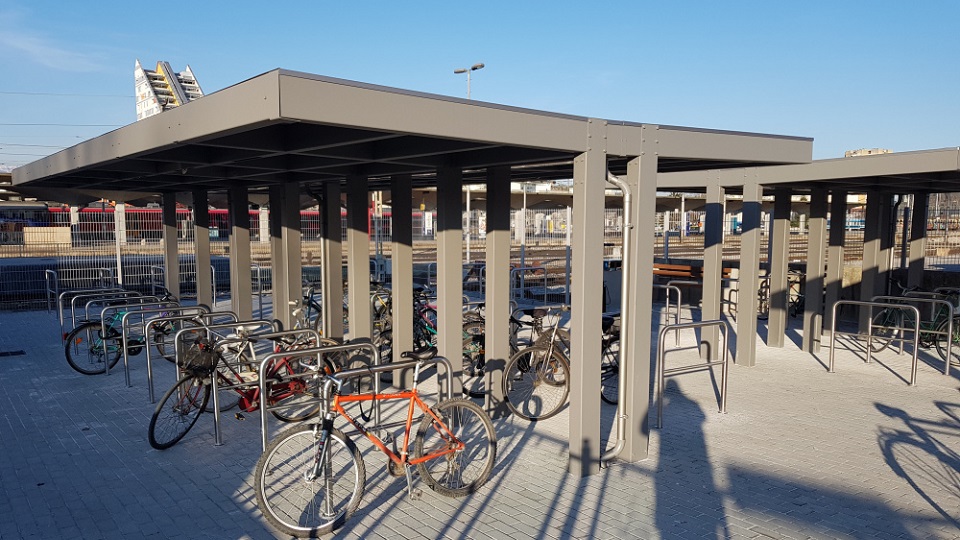 Bicycle parking at Ljubljana train station, source: Slovenske železnice