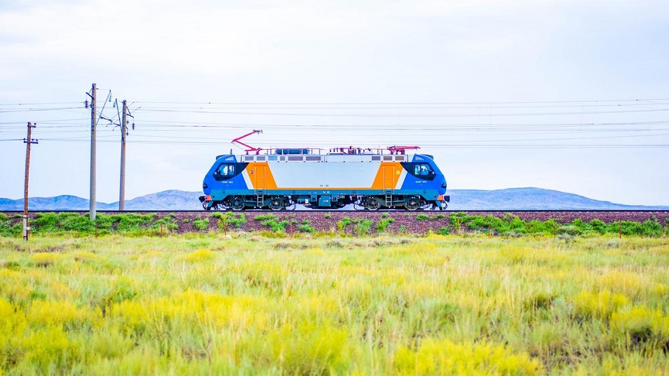 Alstom Prima M4 electric locomotive in Kazakhstan, source: Alstom