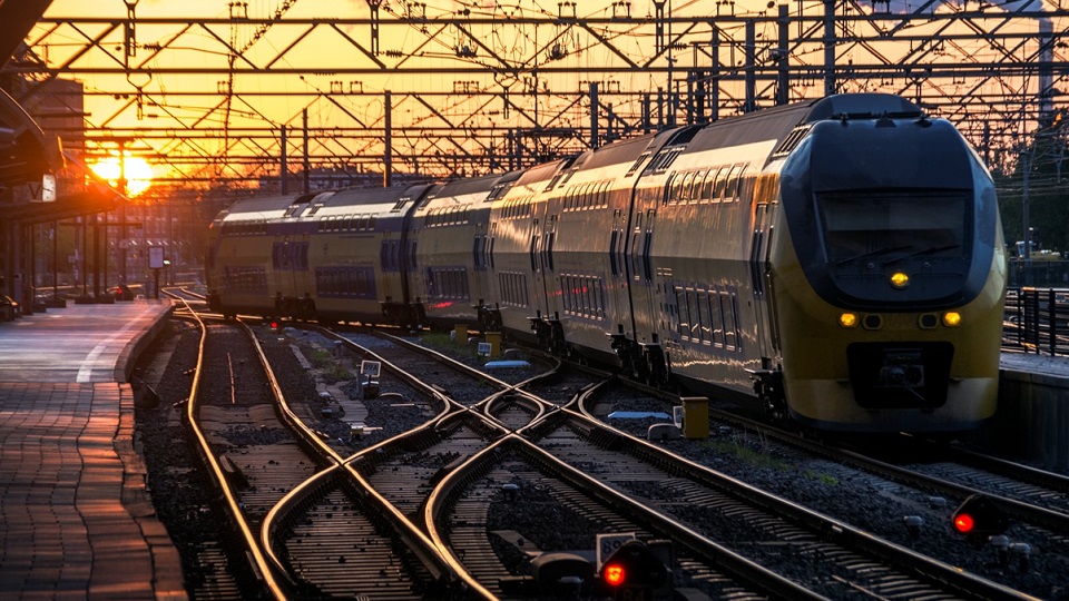 Double-decker train of Nederlandse Spoorwegen (NS), source: TU Delft