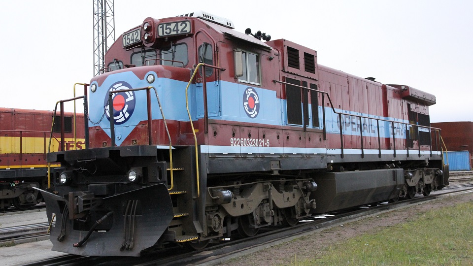 Operail GE C36-7 locomotive, source: Operail