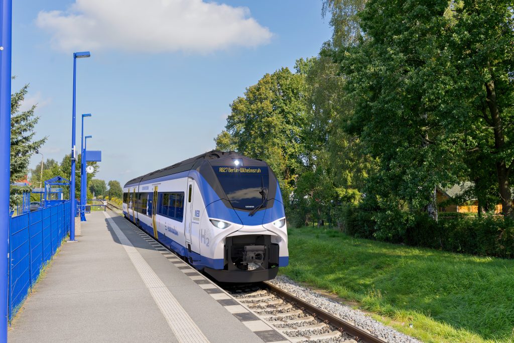 Mireo Plus H hydrogen train