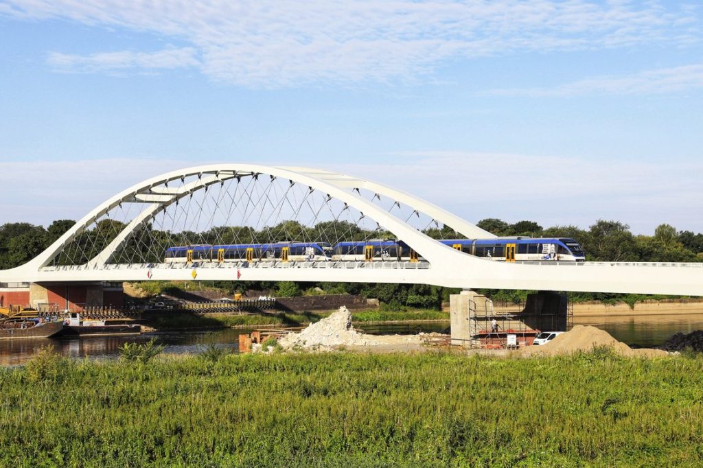 The Oder railway bridge near Küstrin-Kietz